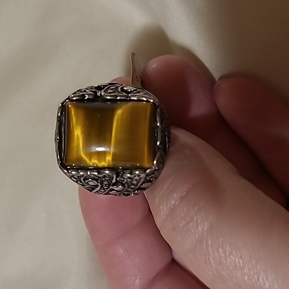 Size 9 Ring, Silver & Tigers Eye, Brand New never worn✨